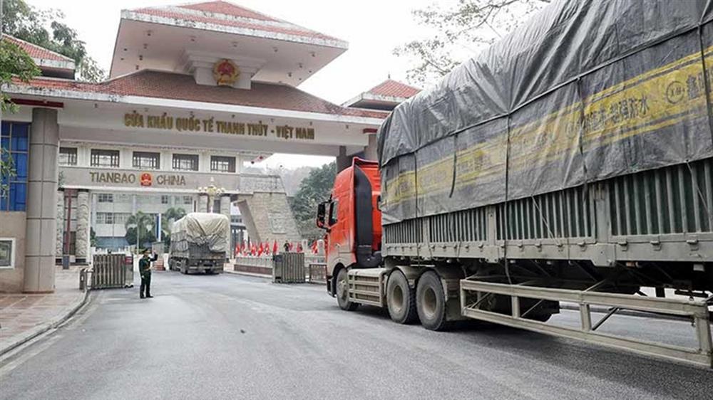 Hạ tầng logistics và hoạt động thương mại biên giới